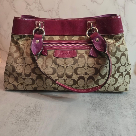 I'm LIVE!!! Come join me!! Share Show! GIVEAWAYS!! - Picture 16 of 16